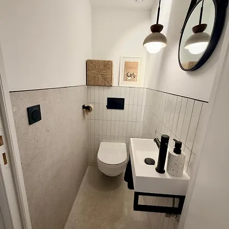 Les Bois Rouges Apartment Carqueiranne